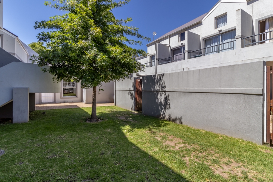 1 Bedroom Property for Sale in Wellington Central Western Cape